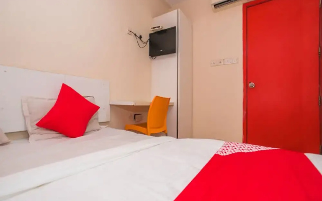OYO 16568 Bhagini Residency
