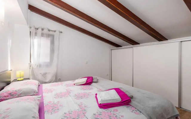Nice Apartment in Rijeka With 2 Bedrooms and Wifi