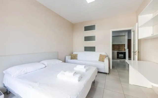 Lungomare Cozy Studio Beachfront in Vlor