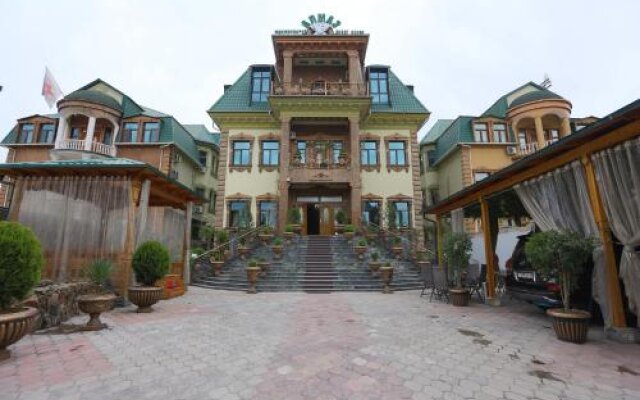 Almaz Guest House in Dushanbe, Tajikistan from 35$, photos, reviews - zenhotels.com hotel front