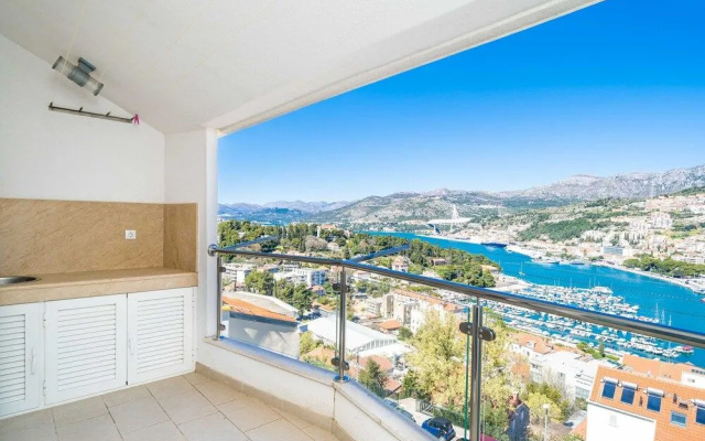 Apartment Hladilo