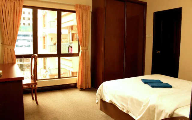 Marina Vacation Condos @ Marina Court Resort Condominium