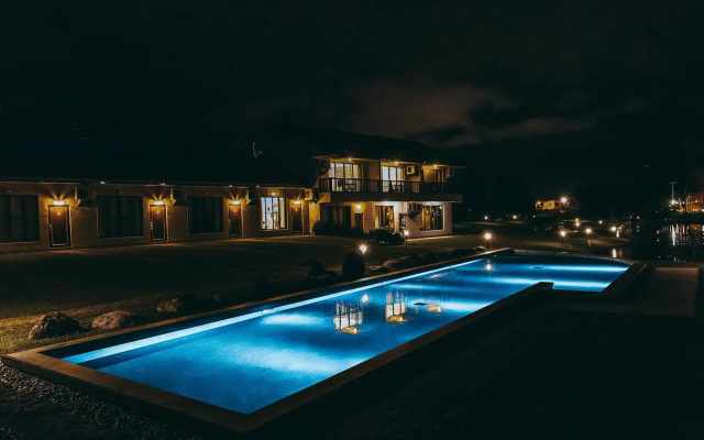Summer Rock Villa
