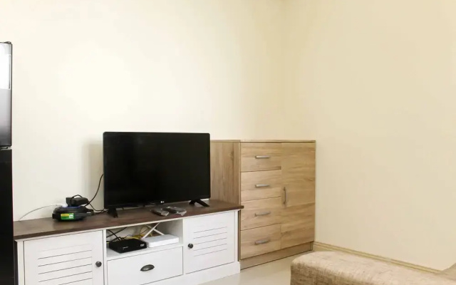 Comfort And Homey 2Br Apartment At Meikarta