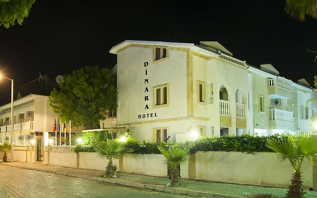 Dinara Hotel вид на фасад