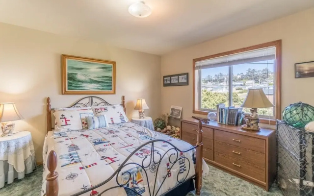 Daly's Oceanfront House