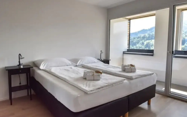 Dream View Apt With Homecinema Netflix Loggia