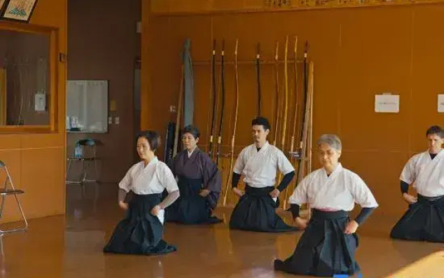 Meihodo Bunshinkan