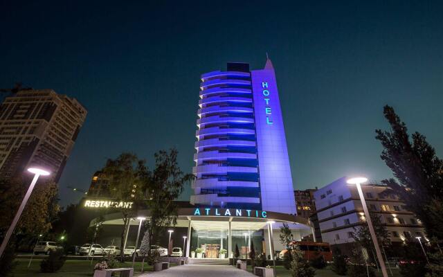 Гостиница Atlantic Garden Resort вид на фасад
