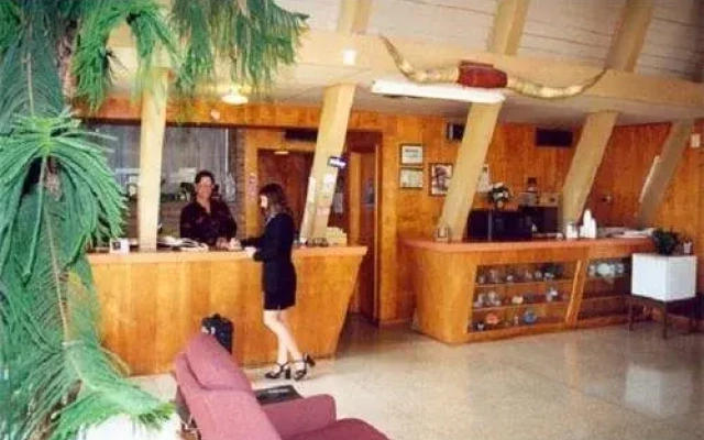 Cottonwood Inn