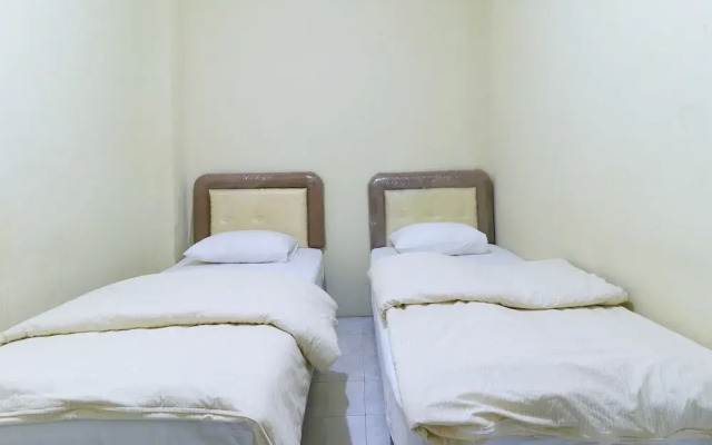 THE Hotel