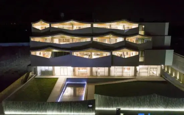 Yuntaishan Sky Courtyard Design Guesthouse