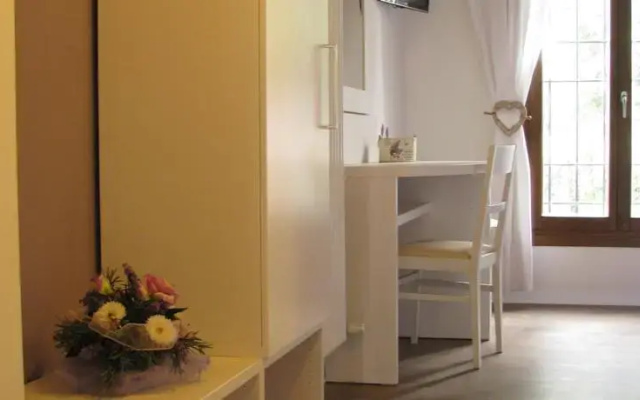 B&B LArseni 1921