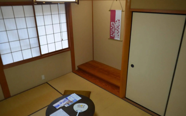 Yuwaku Guesthouse - Hostel