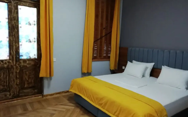Отель Palm