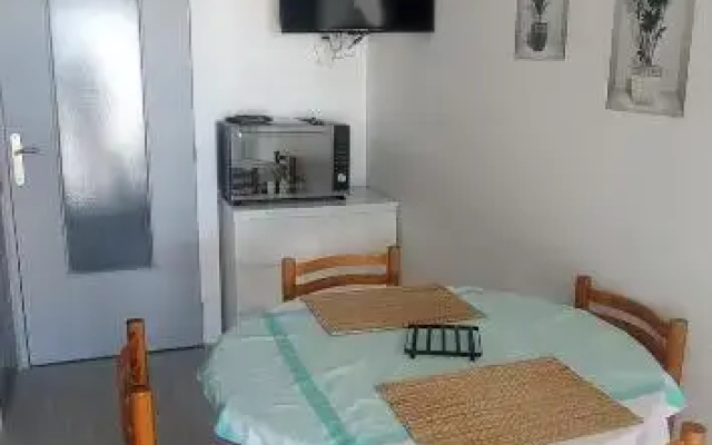 Studio Cabine Piscine Au Couchant