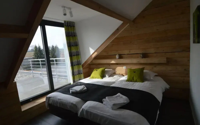 Superb Holiday Home With Barbecue