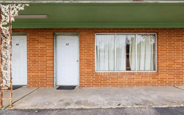 OYO Hotel Holly Springs MS
