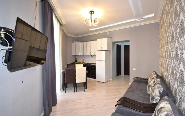 Amiryan street 1 bedroom Modern apartment With Balcony AM777