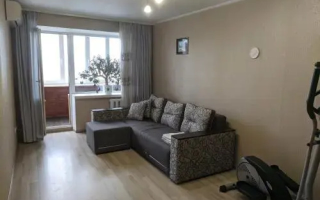Apartment on Peremohy Avenue