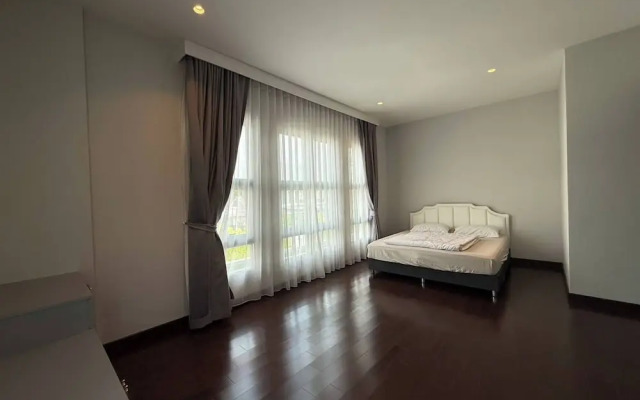 House Near Suvarnabhumi Airport