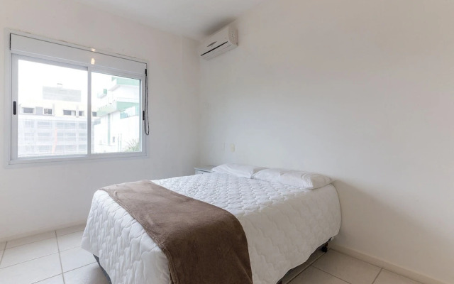 Apt With Pool 250m From Jurere Beach Aya201