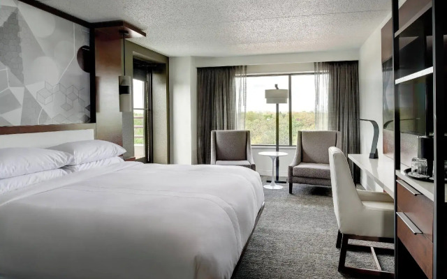 Marriott East Lansing at University Place