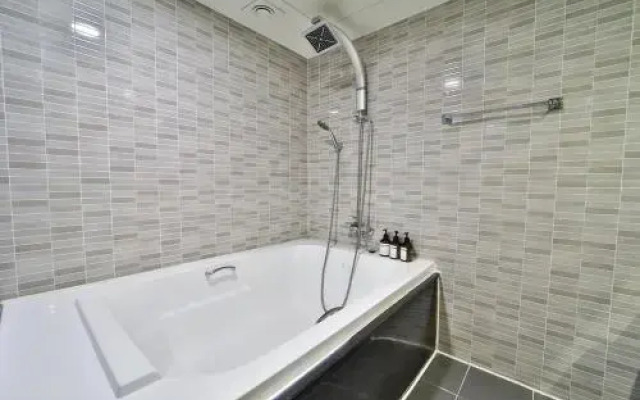 New Hacketts Hotel