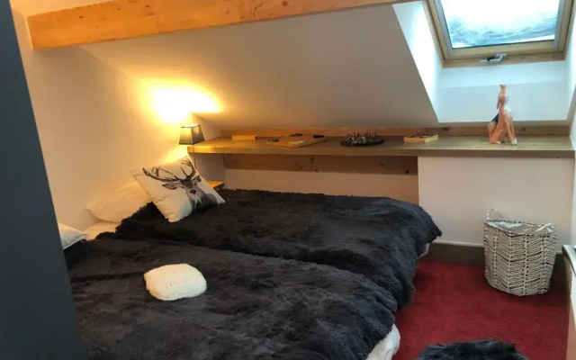 Penthouse "Bond 007" 120 m2 piscine sauna Risoul 1850