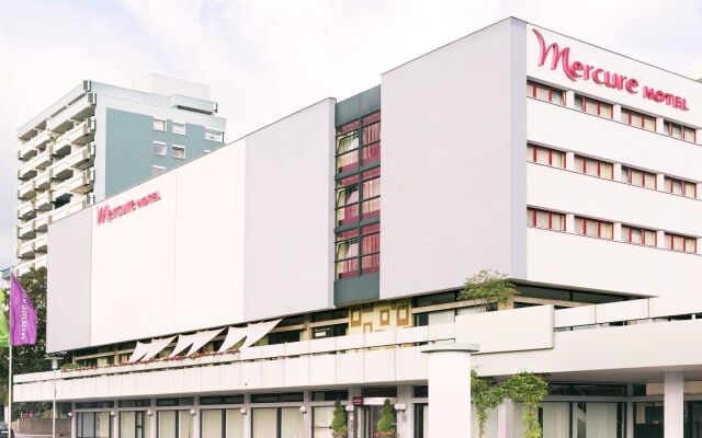 Mercure Hotel Atrium Braunschweig вид на фасад