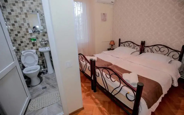 Laba Guest House