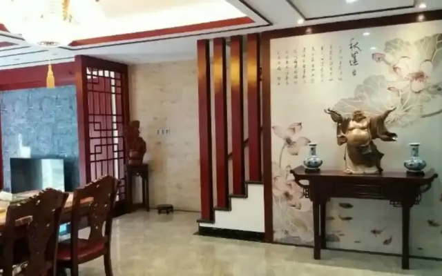 Yard Villa