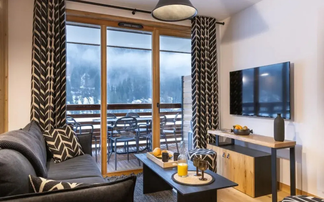 Apartment in La Chapelle Near Cret-beni Lift