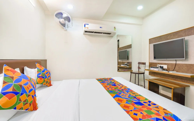 Hotel Crystal By OYO Rooms