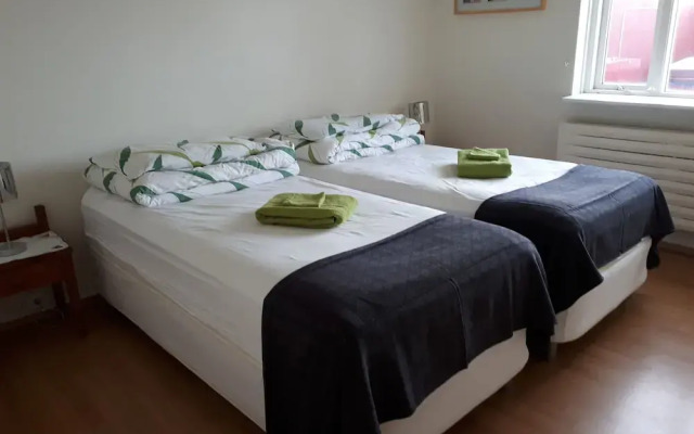 Brúnalaug Guesthouse Holiday Home