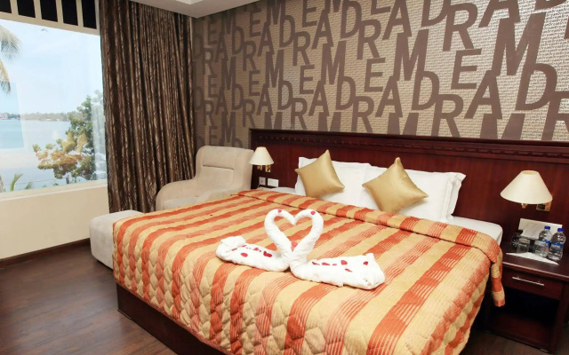 Hotel Allseason