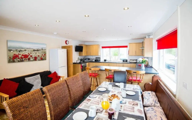 Round Park Annexe