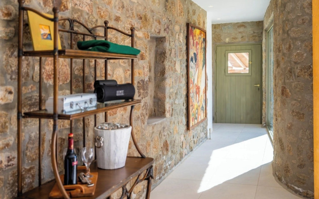Citadel Natural Stone Villa