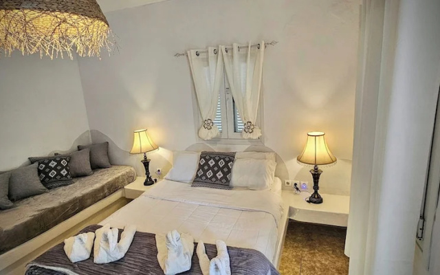Room in Studio - Pleasure Room 1 By The Sea