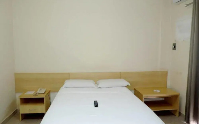 Hotel Pequeno Mundo I