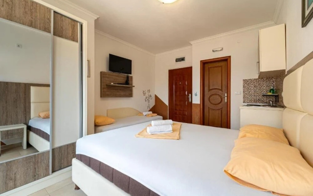 Apart-Hotel Saraj
