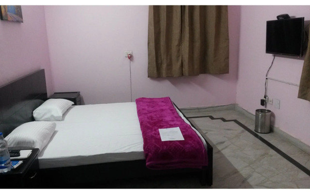 Aman Inn