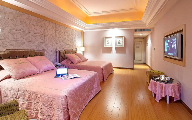 Zhi Baishan Motel