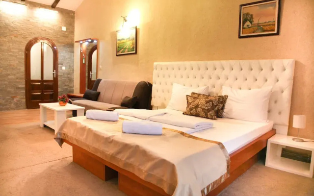 Hotel S Klub