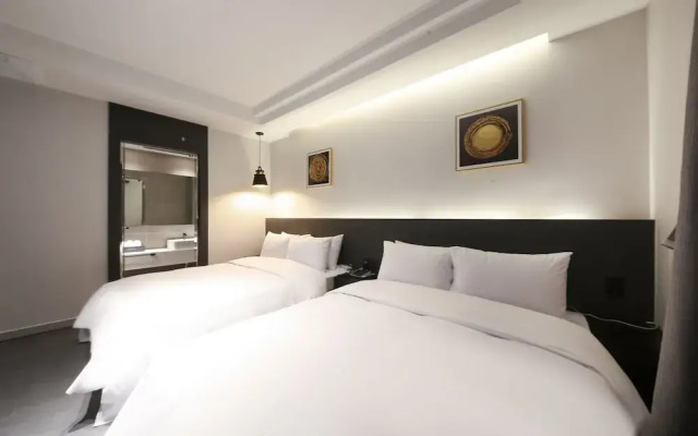 Gunsan Hotel Withus