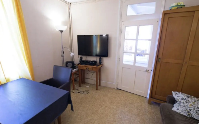 A House Suitable for Groups and Families