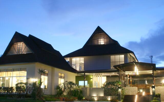 Отель Aura Relaxing & Spa Hotel Таиланд, Краби - отзывы, цены и фото номеров - забронировать отель Aura Relaxing & Spa Hotel онлайн вид на фасад
