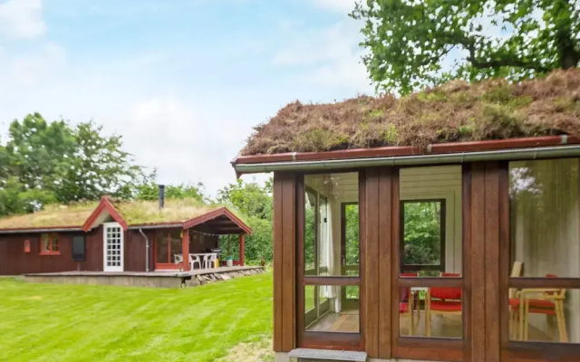 6 Person Holiday Home in Roslev