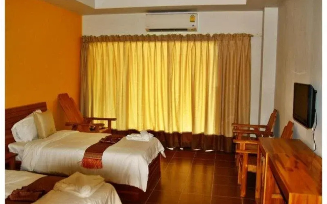 Phusakthan Resort(ภูสักธารรีสอร์ท นครนายก)