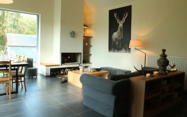 Forestview Family Home